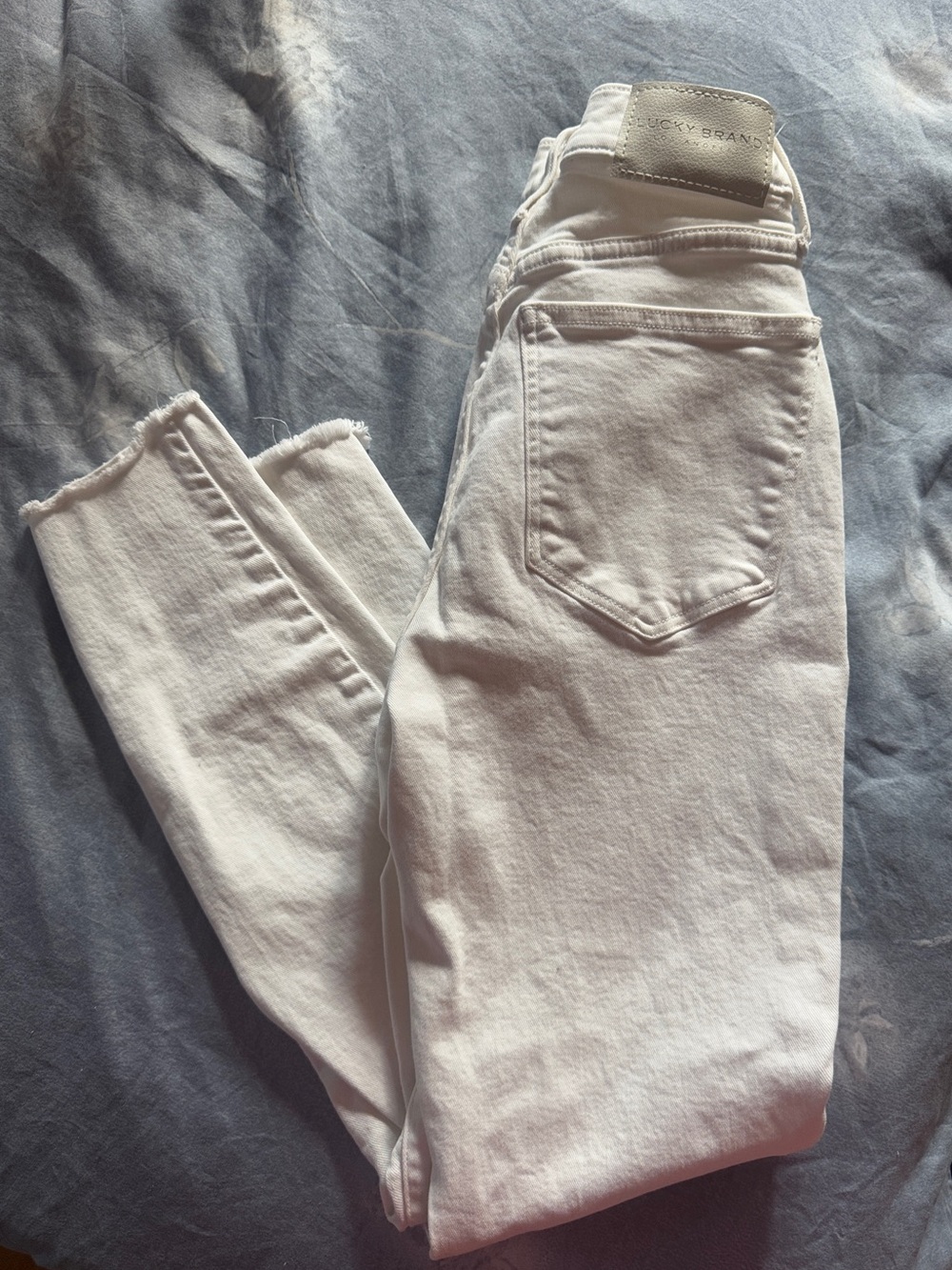 Lucky Brand White Skinny Jeans with Raw Hem